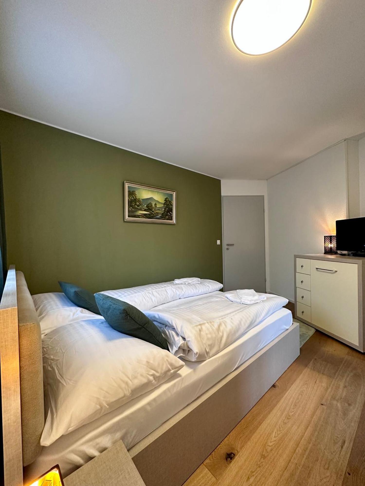 Welcome Hotel - Hellbuehl Self-Check-In Екстериор снимка